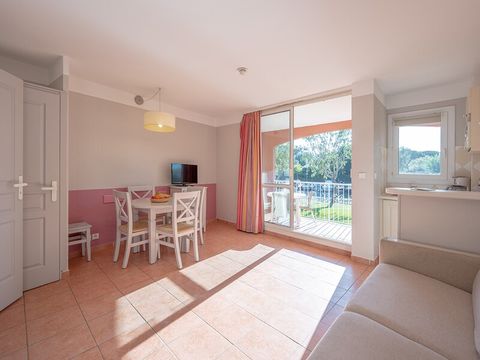 STUDIO 4 personnes - 1 alcôve - Terrasse ou balcon - Vue sur la rivière