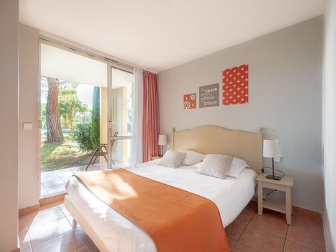 APPARTEMENT 6 personnes - 1 chambre + 1 alcôve - Terrasse ou balcon - Vue sur la rivière