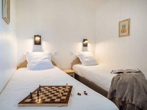 APPARTEMENT 6 personnes - 2 chambres - Terrasse - Rez-de-jardin