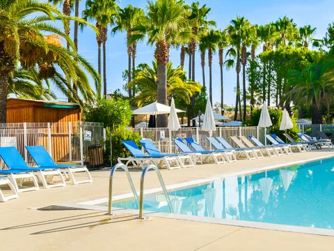 Pierre & Vacances Premium Residence Les Rives de Cannes - Mandelieu - Camping Alpes-Maritimes - Image N°3