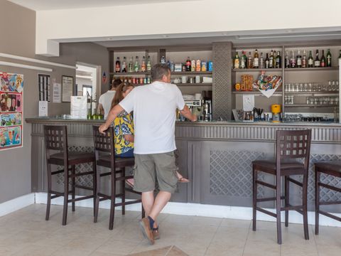 Pierre & Vacances Premium Residence Les Rives de Cannes - Mandelieu - Camping Alpes-Maritimes - Image N°20