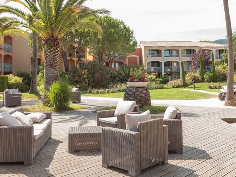 Pierre & Vacances Premium Residence Les Rives de Cannes - Mandelieu - Camping Alpes-Maritimes - Image N°22