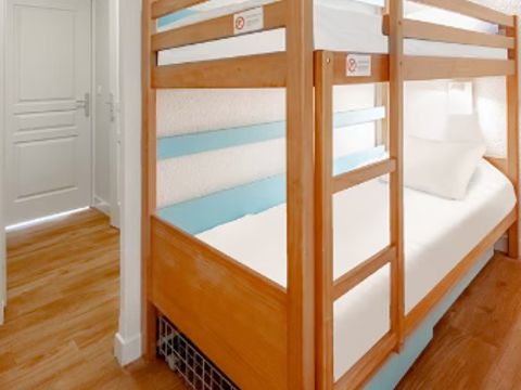 STUDIO 4 personnes - 1 coin nuit - Climatisation - Terrasse ou balcon