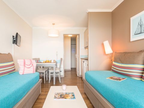 STUDIO 5 personnes - 1 coin nuit - Vue mer - Terrasse ou balcon