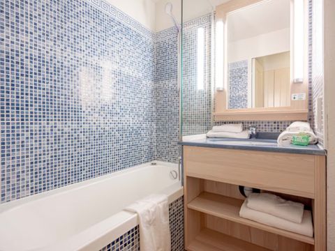 APPARTEMENT 4 personnes - 1 chambre - Climatisation - Terrasse ou balcon