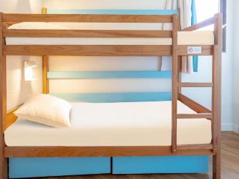 APPARTEMENT 6 personnes - 1 chambre + 1 coin nuit - Vue mer - Climatisation - Terrasse ou balcon