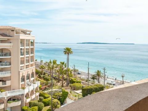 APPARTEMENT 6 personnes - 1 chambre + 1 coin nuit - Vue mer - Climatisation - Terrasse ou balcon