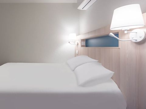 APPARTEMENT 6 personnes - 1 chambre + 1 coin nuit - Climatisation - Terrasse ou balcon