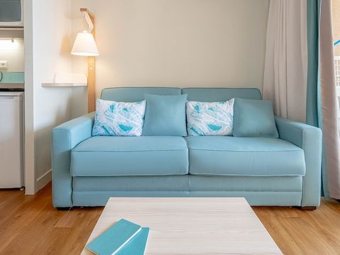 STUDIO 4 personnes - 1 coin nuit - Climatisation - Terrasse ou balcon