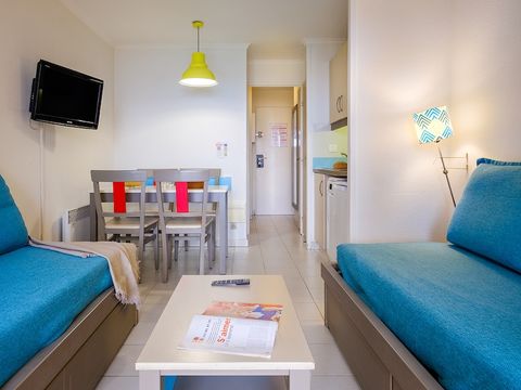 STUDIO 5 personnes - 1 coin nuit - Terrasse ou balcon