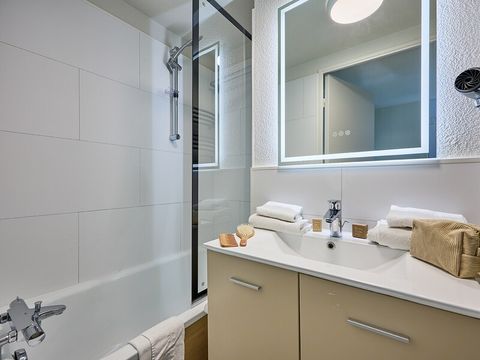 Studio 2 personnes - Terrasse ou balcon - Simple étage