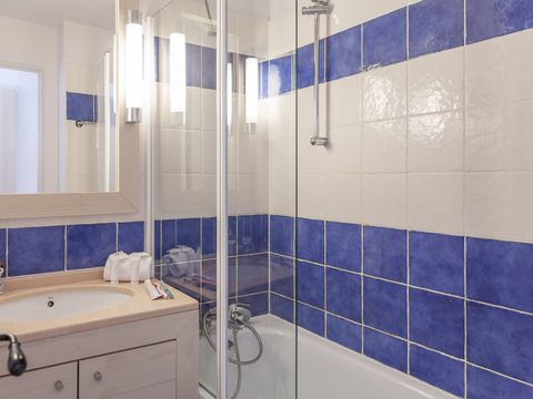 APPARTEMENT 4 personnes -  1 chambre - Terrasse ou balcon - Vue sur le jardin