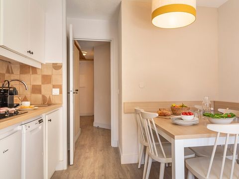 APPARTEMENT 4 personnes -  1 chambre - Terrasse ou balcon - Vue sur le jardin