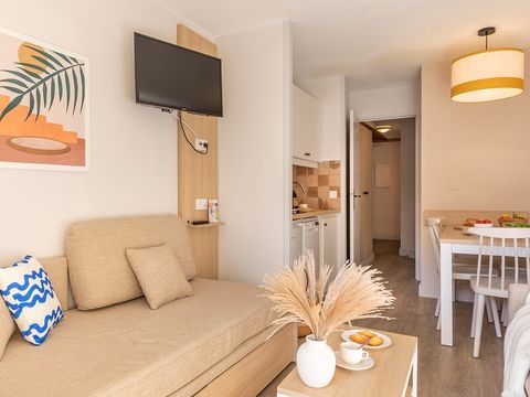 APPARTEMENT 4 personnes -  1 chambre - Terrasse ou balcon - Vue sur le jardin