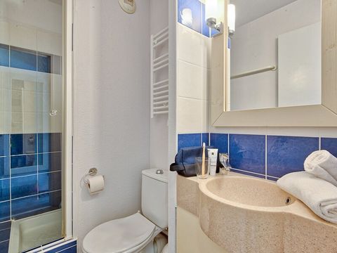 APPARTEMENT 6 personnes -  1 chambre + 1 coin nuit - Terrasse ou balcon - Vue sur le jardin