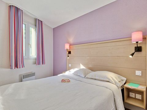 APPARTEMENT 6 personnes -  1 chambre + 1 coin nuit - Terrasse ou balcon - Vue sur le jardin