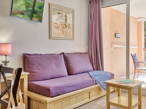 APPARTEMENT 6 personnes -  1 chambre + 1 coin nuit - Terrasse ou balcon - Vue sur le jardin