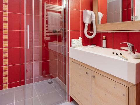 APPARTEMENT 4 personnes - 1 chambre - Climatisé - Rénové