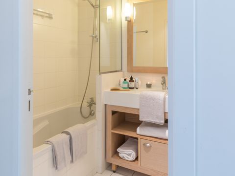 APPARTEMENT 6 personnes - - 2 chambres - Terrasse ou balcon