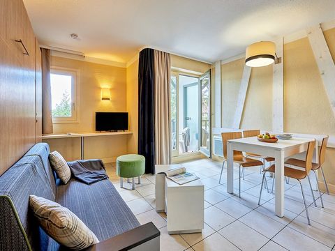 Studio 4 personnes - 1 coin - Nuit - Terrasse ou balcon - Rénové