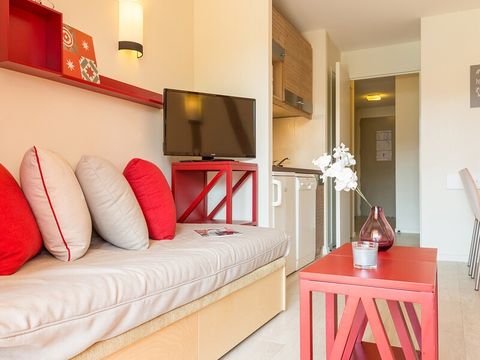 APPARTEMENT 4 personnes - 1 CHAMBRE - VUE JARDIN