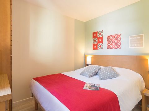 APPARTEMENT 4 personnes - 1 CHAMBRE - VUE JARDIN