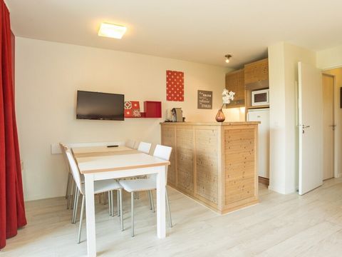 APPARTEMENT 6 personnes - 1 CHAMBRE + 1 COIN NUIT - VUE JARDIN