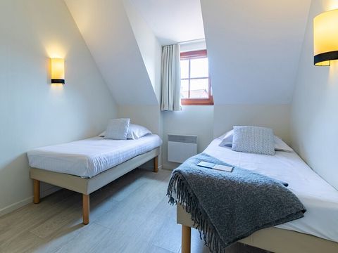 APPARTEMENT 7 personnes - 2 CHAMBRES - DUPLEX - VUE JARDIN