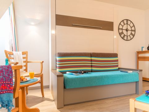 STUDIO 4 personnes - Studio - 1 coin nuit - balcon