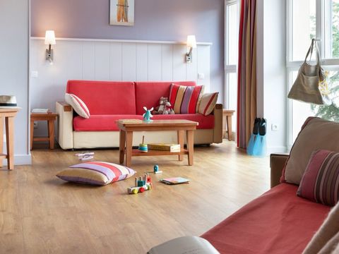 APPARTEMENT 6 personnes - - 1 chambre + 1 alcôve - Vue sur le jardin