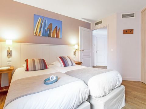 APPARTEMENT 6 personnes - - 2 chambres - Balcon