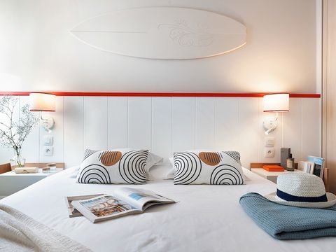 APPARTEMENT 4 personnes - - 1 chambre - Vue sur le jardin