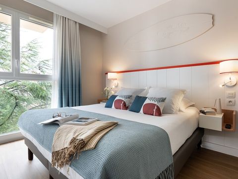 APPARTEMENT 6 personnes - - 1 chambre + 1 alcôve - Vue sur le jardin