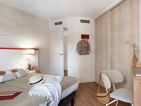 APPARTEMENT 6 personnes - - 2 chambres - Balcon