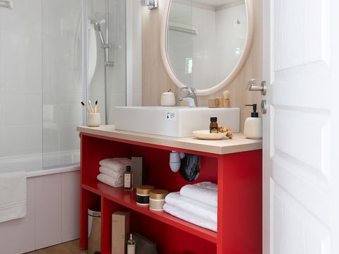 APPARTEMENT 6 personnes - - 2 chambres - Balcon