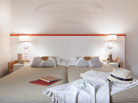 APPARTEMENT 6 personnes - - 2 chambres - Balcon