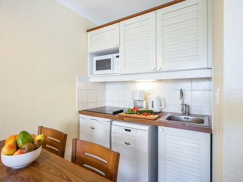 APPARTEMENT 4 personnes - 1 chambre – Balcon - Côté rue