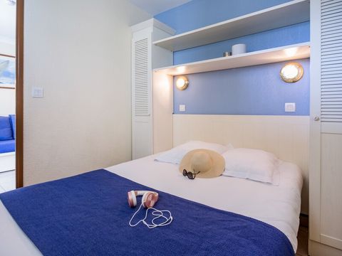 APPARTEMENT 4 personnes - 1 chambre – Balcon - Côté rue