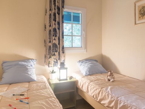 APPARTEMENT 6 personnes - 1 chambre + 1 coin nuit