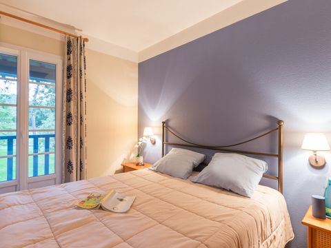 APPARTEMENT 6 personnes - 1 chambre + 1 coin nuit