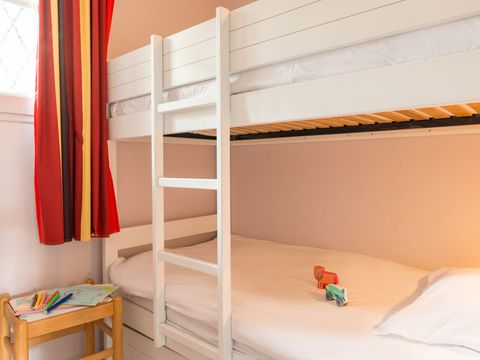 APPARTEMENT 7 personnes - 1 chambre + 1 coin nuit