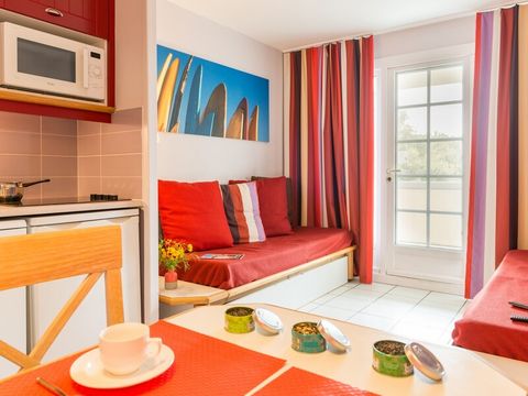 STUDIO 5 personnes - 1 coin nuit