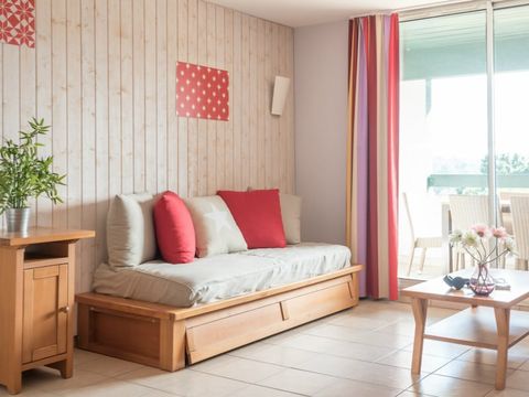 APPARTEMENT 7 personnes - 1 chambre + 1 coin nuit - Vue sur le golf