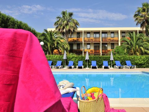 Pierre & Vacances Résidence Les Jardins Ombragés Cannes Mandelieu Pierre & Vacances Résidence Les Jardins Ombragés Cannes Mandelieu - Camping Alpes-Maritimes - Image N°3