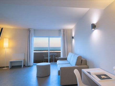CHAMBRE 2 personnes - Junior Suite Balcon - Vue sur la mer - 1 chambre