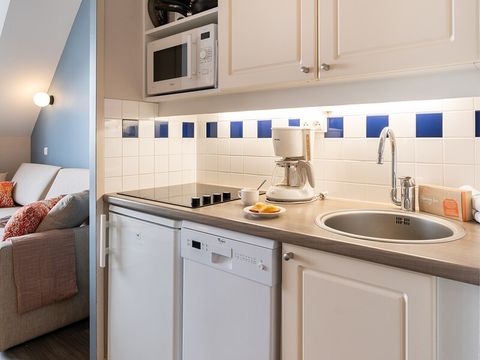 APPARTEMENT 6 personnes - 1 chambre + 1 coin nuit - Terrasse ou balcon - Vue mer - Rénové