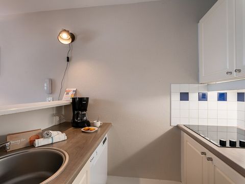 APPARTEMENT 8 personnes - 2 chambres + 1 coin nuit - Terrasse ou balcon - Vue mer - Rénové