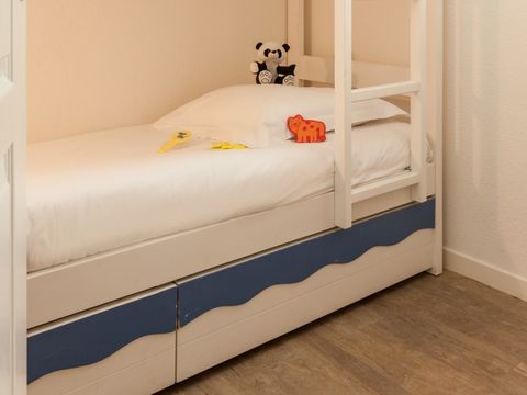 APPARTEMENT 6 personnes - - 1 chambre + 1 alcôve - Terrasse ou balcon - Vue sur la mer