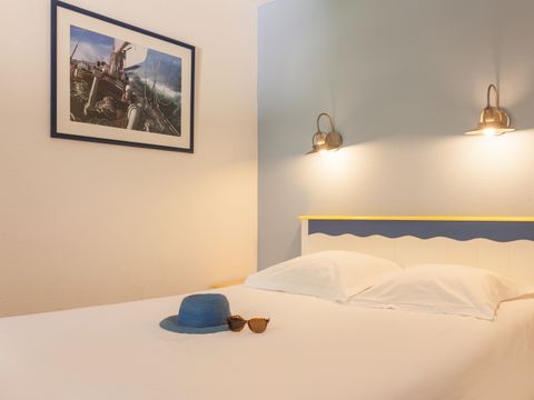 APPARTEMENT 6 personnes - - 1 chambre + 1 alcôve - Terrasse ou balcon - Vue sur la mer