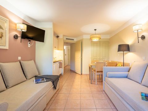 STUDIO 5 personnes - 1 coint nuit - terrasse rez-de-chaussée - climatisé - rénové